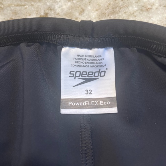 NWT SPEEDO Men's Swimsuit Brief Powerflex Eco Solar Sz 32 - Picture 5 of 5